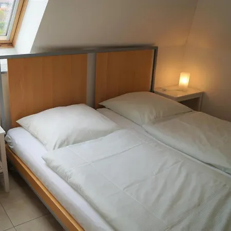 Moderne Mit 2 Slz Und 2 Balkonen Сasa de vacaciones Rerik